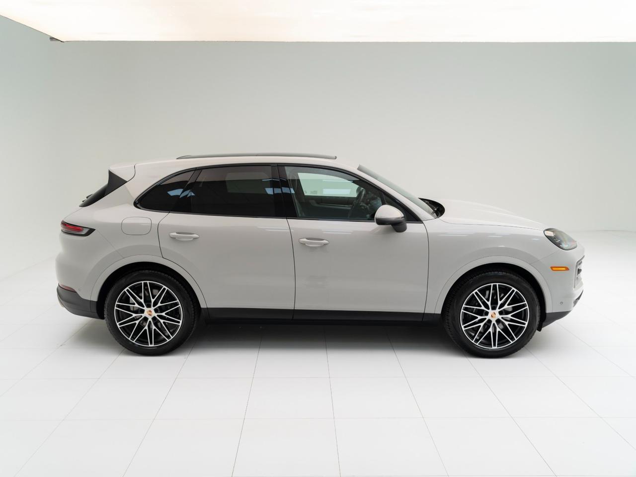 2025 Porsche Cayenne Pompano Beach FL