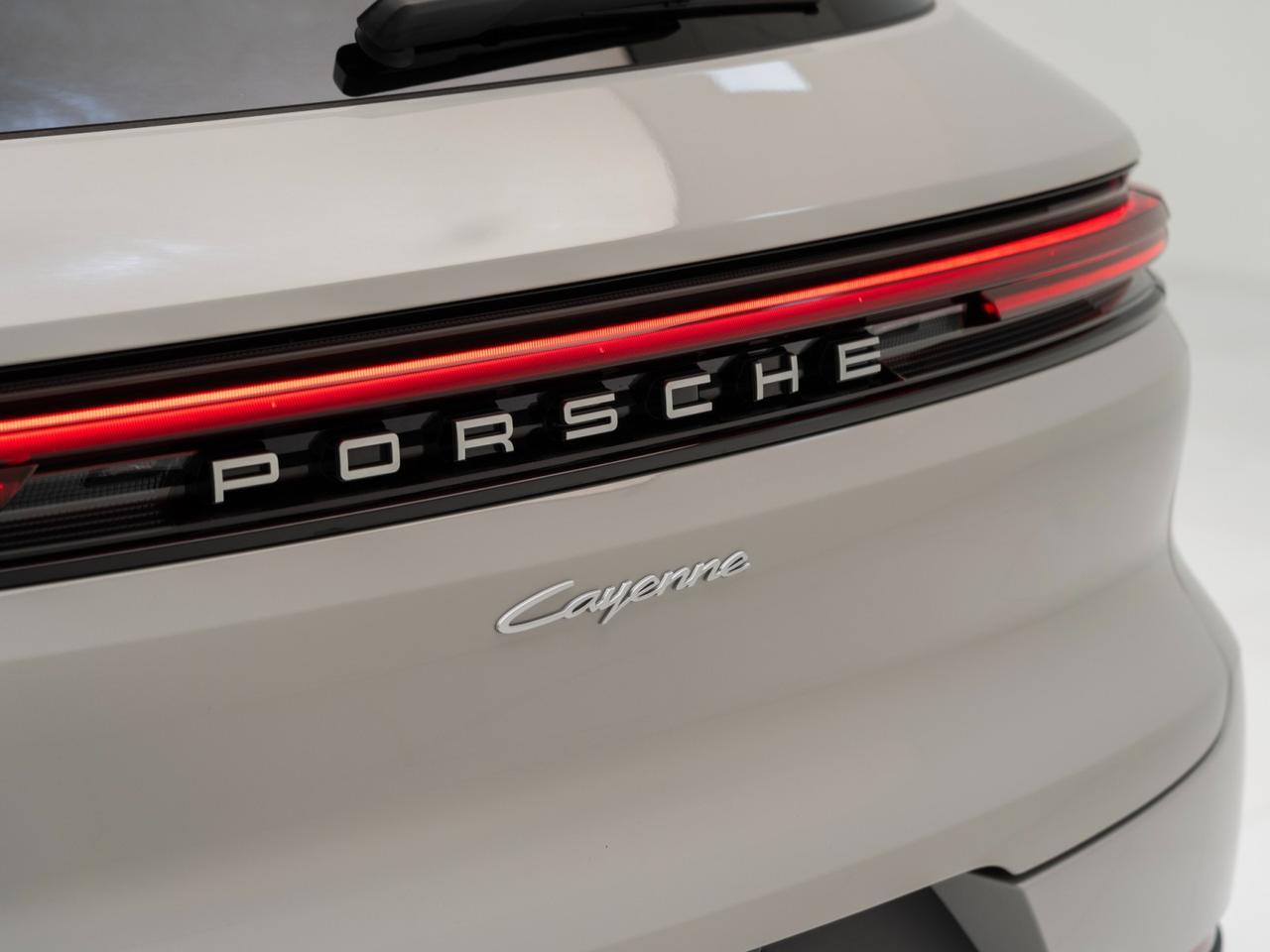 2025 Porsche Cayenne Pompano Beach FL