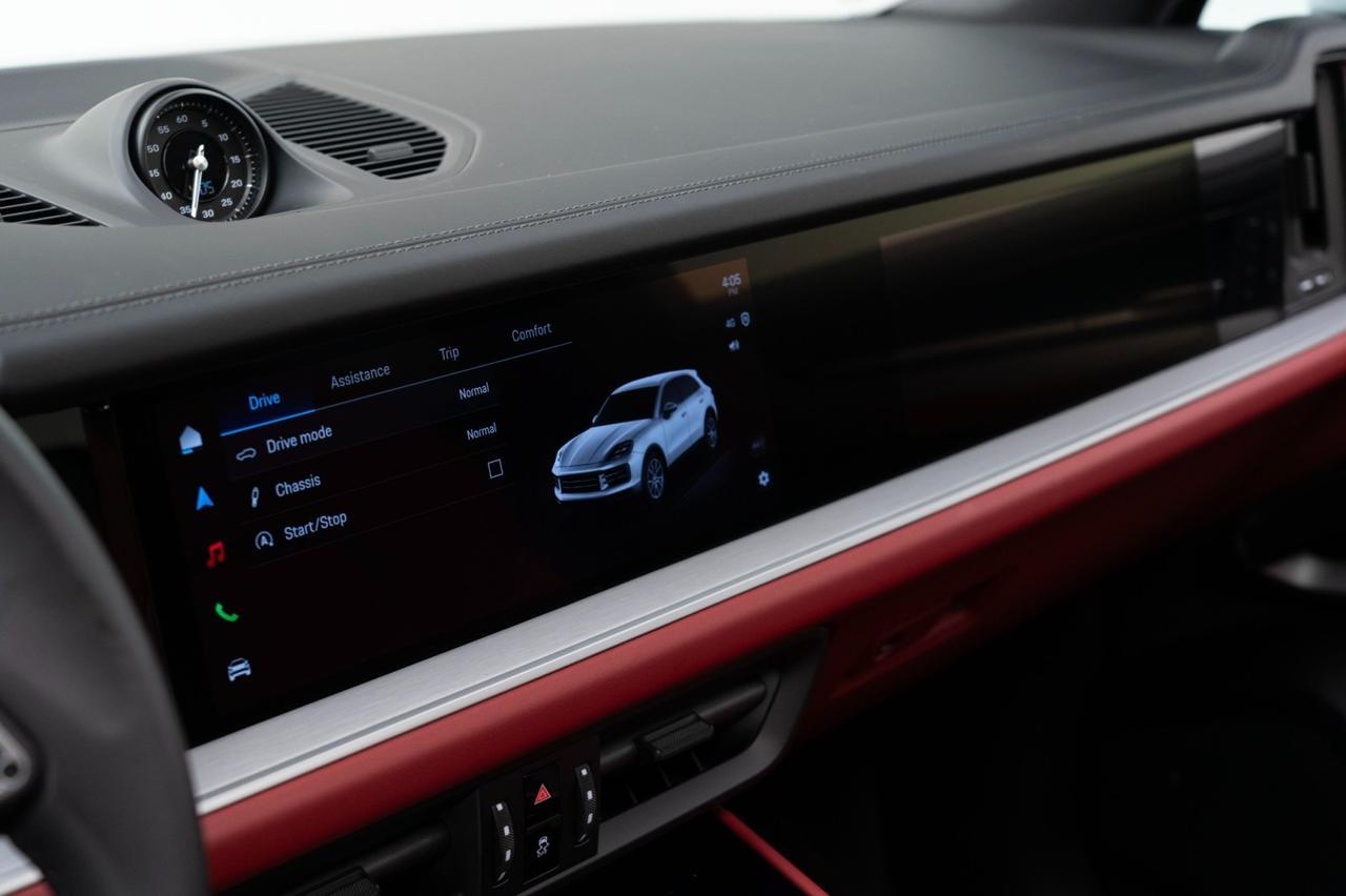 2025 Porsche Cayenne Pompano Beach FL