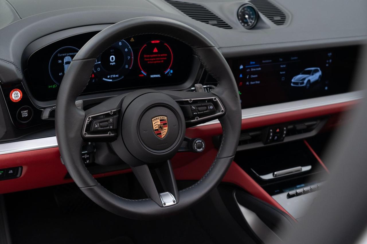 2025 Porsche Cayenne Pompano Beach FL