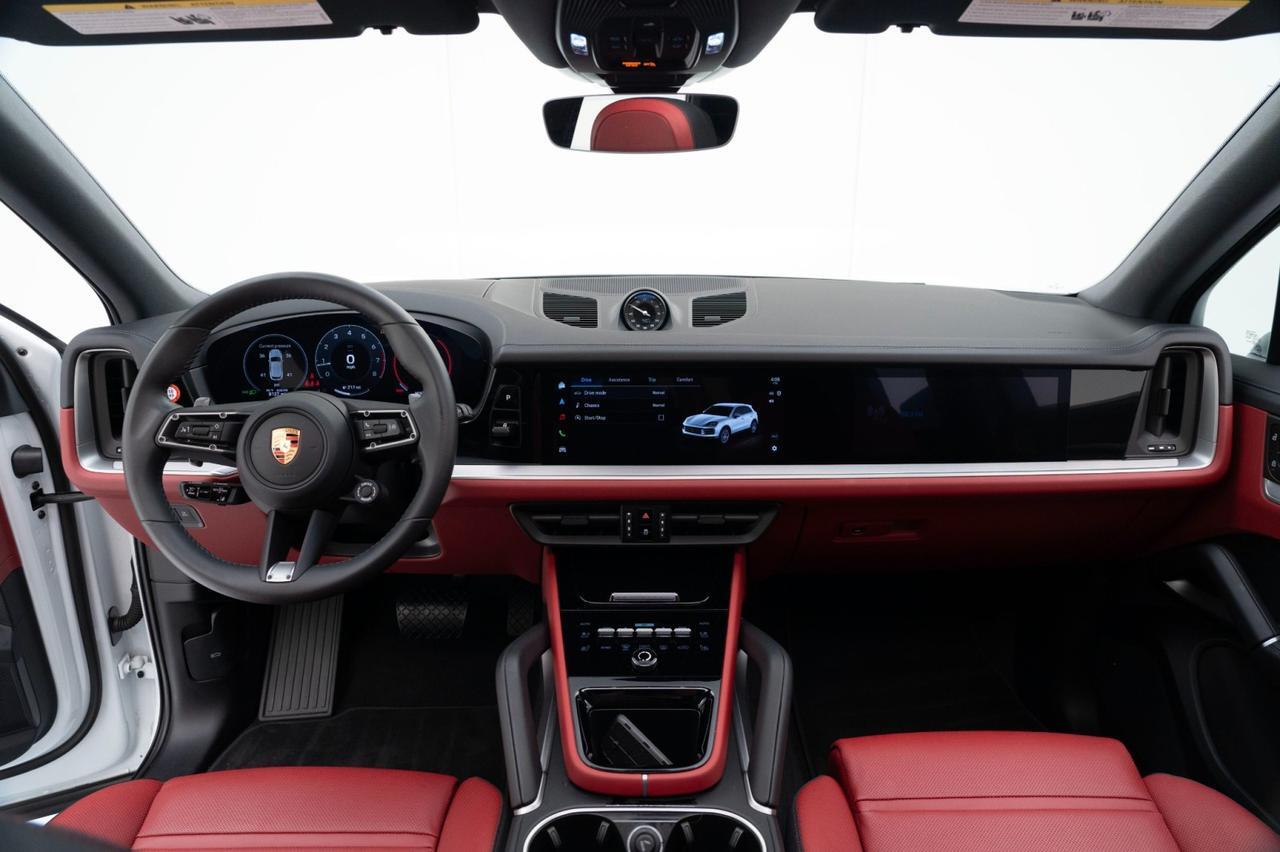 2025 Porsche Cayenne Pompano Beach FL