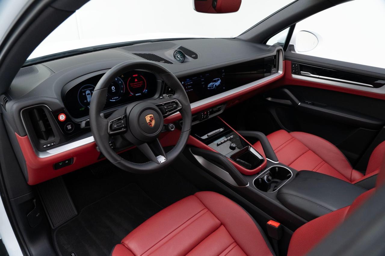 2025 Porsche Cayenne Pompano Beach FL
