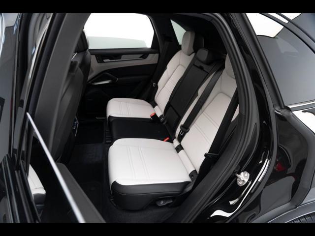 2025 Porsche Cayenne Pompano Beach FL