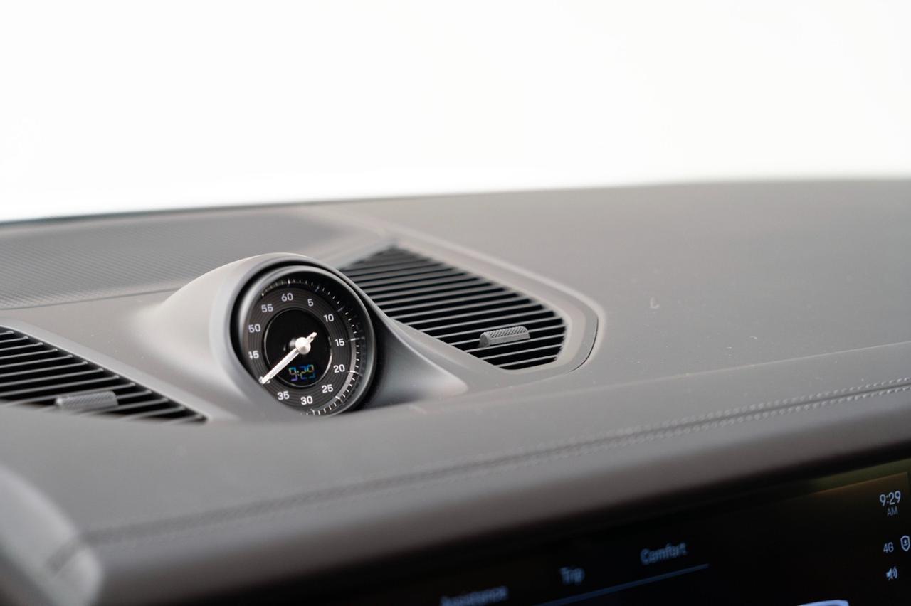 2025 Porsche Cayenne Pompano Beach FL