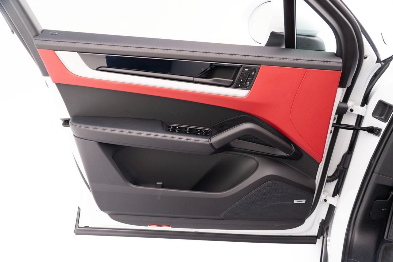 2025 Porsche Cayenne Pompano Beach FL