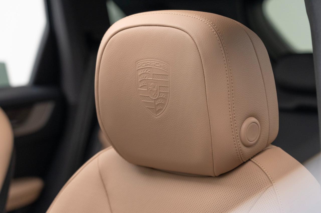 2025 Porsche Cayenne Pompano Beach FL