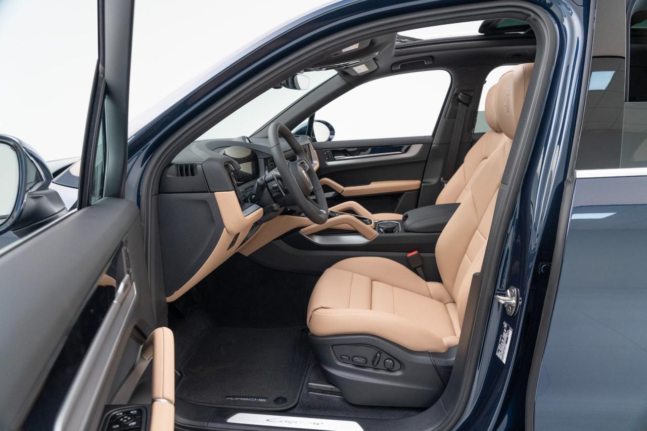 2025 Porsche Cayenne Pompano Beach FL