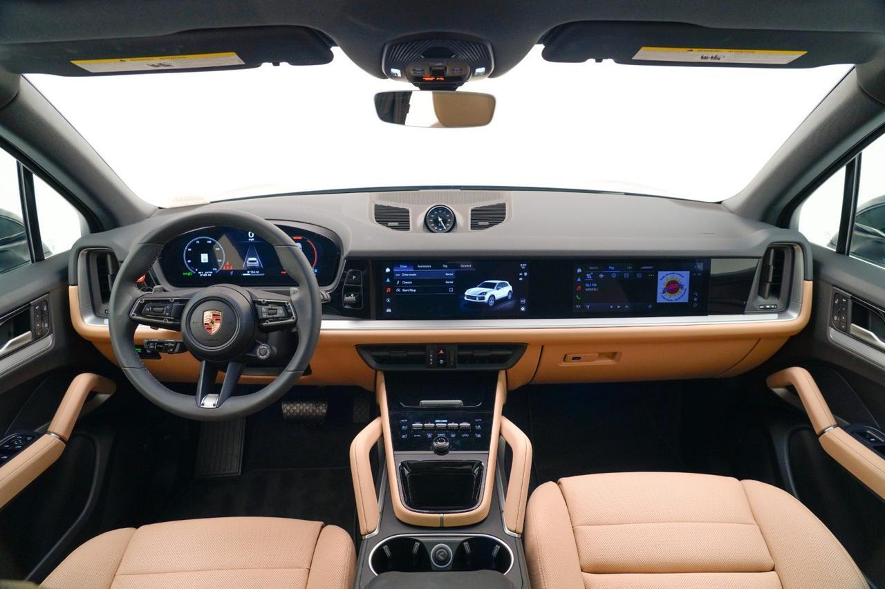 2025 Porsche Cayenne Pompano Beach FL