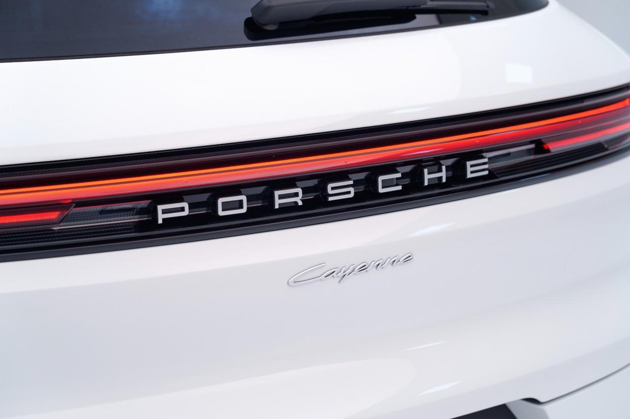 2025 Porsche Cayenne Pompano Beach FL