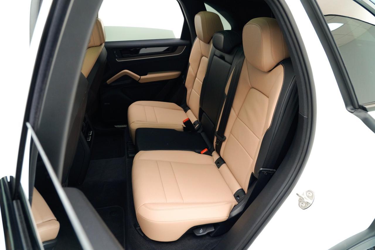 2025 Porsche Cayenne Pompano Beach FL