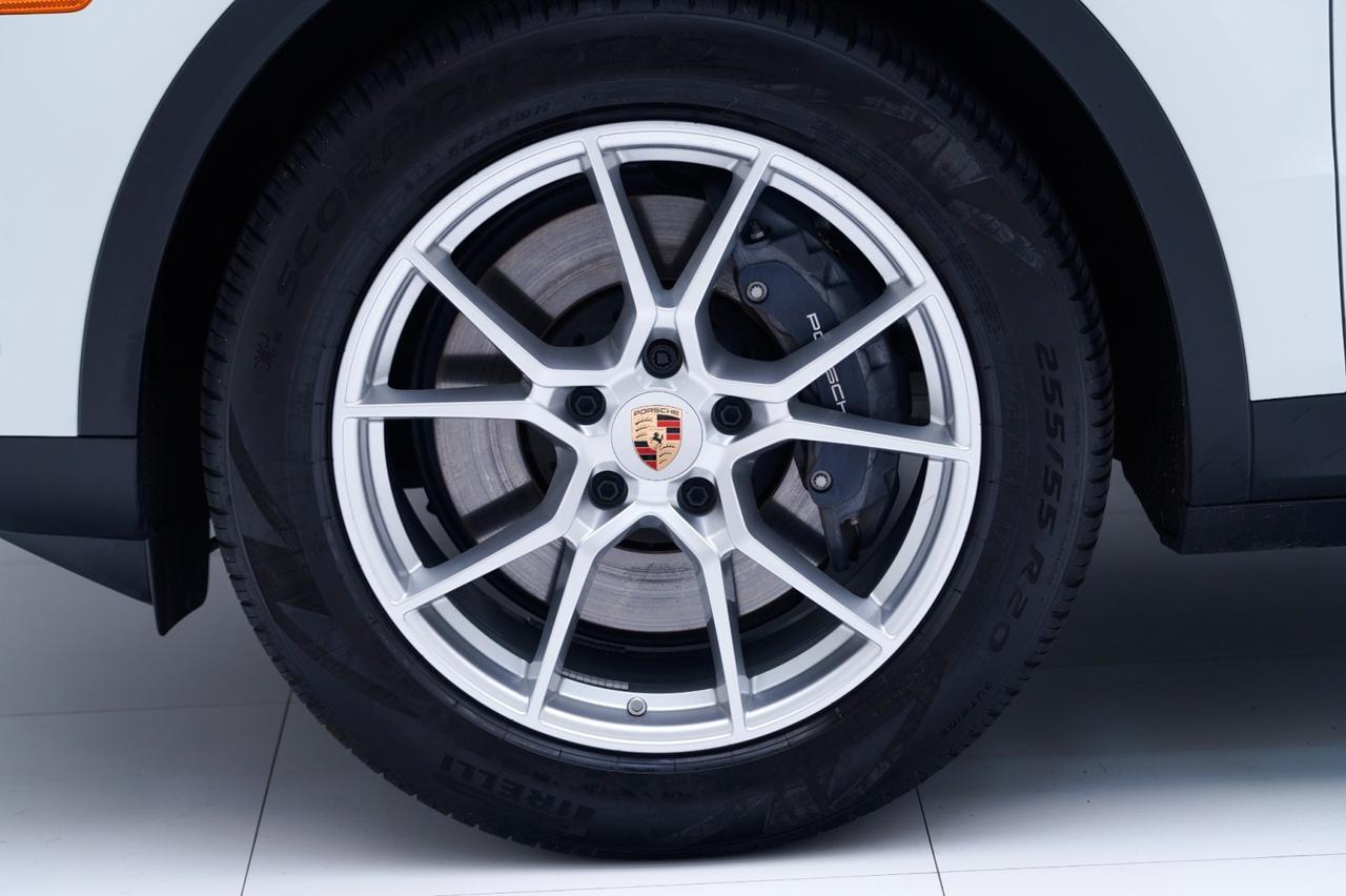 2025 Porsche Cayenne Pompano Beach FL