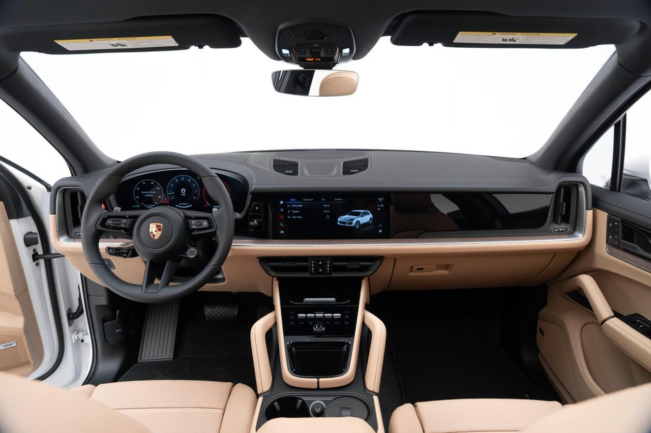2025 Porsche Cayenne Pompano Beach FL