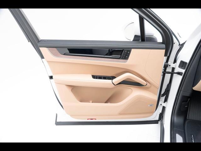 2025 Porsche Cayenne Pompano Beach FL