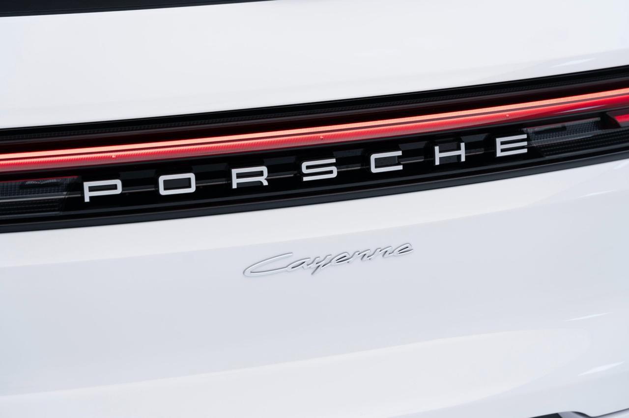 2025 Porsche Cayenne Pompano Beach FL