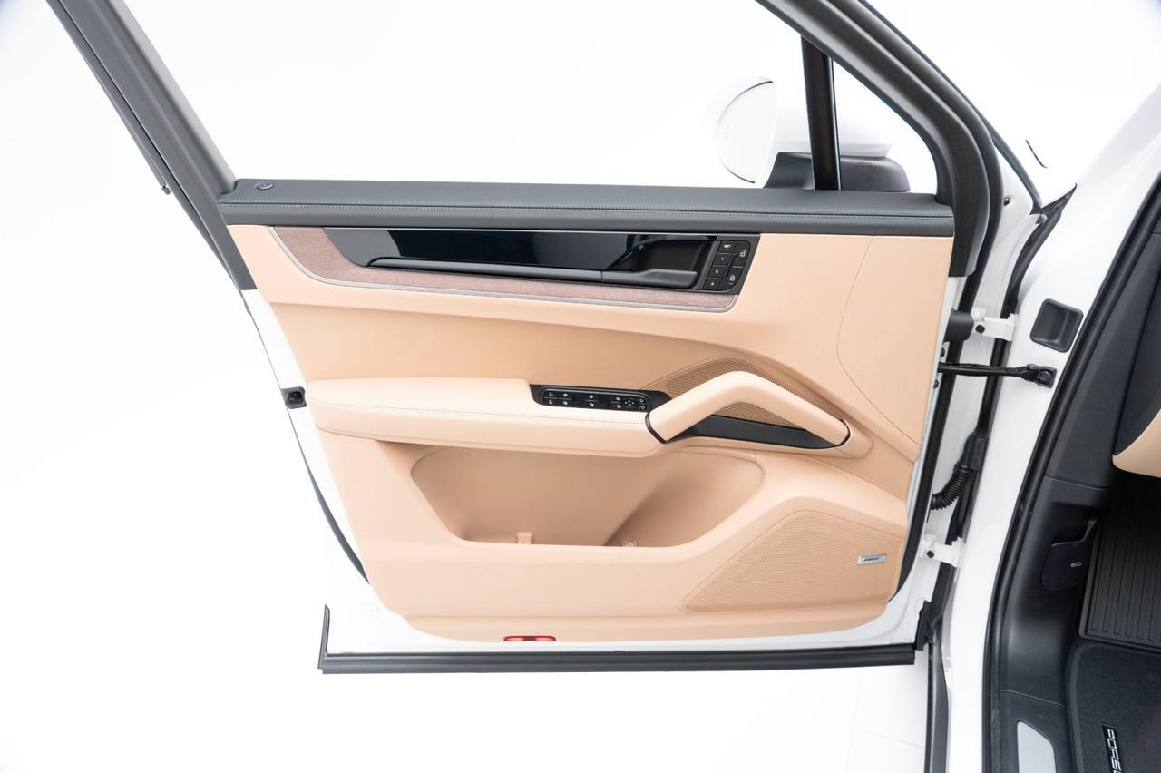 2025 Porsche Cayenne Pompano Beach FL