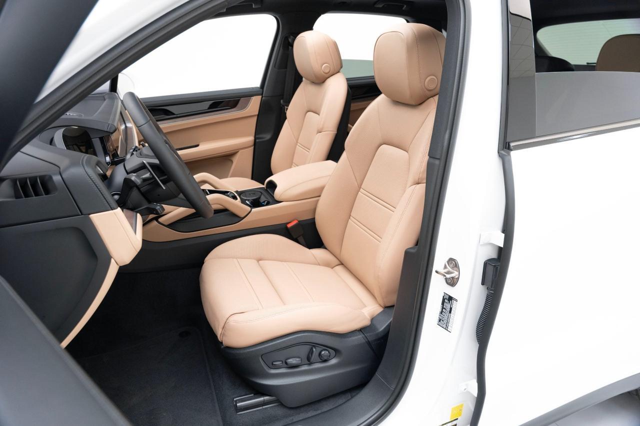 2025 Porsche Cayenne Pompano Beach FL