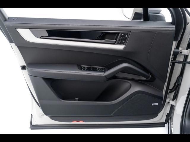 2025 Porsche Cayenne Pompano Beach FL