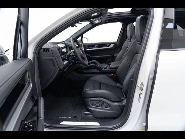 2025 Porsche Cayenne Pompano Beach FL