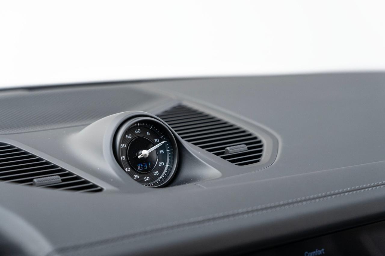 2025 Porsche Cayenne Pompano Beach FL