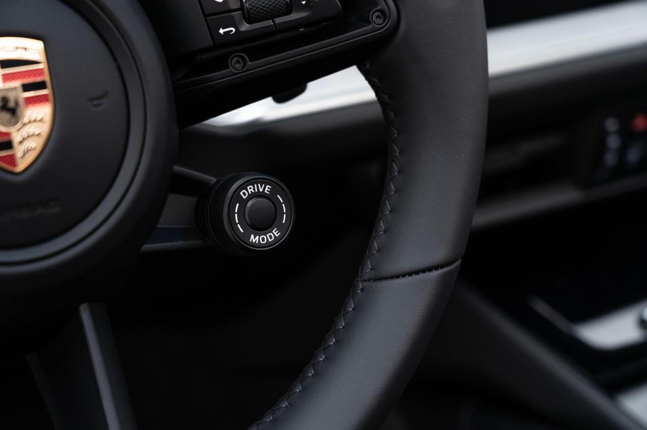 2025 Porsche Cayenne Pompano Beach FL