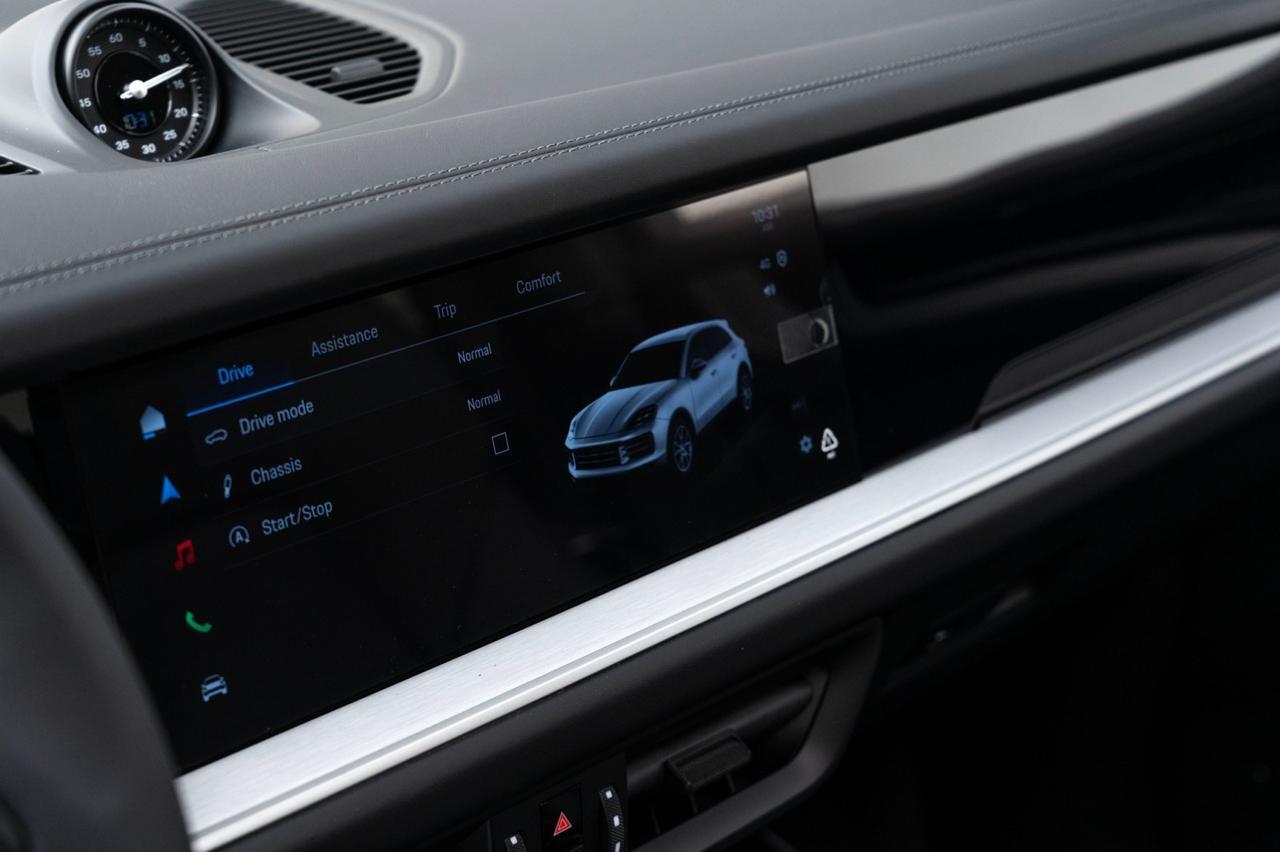 2025 Porsche Cayenne Pompano Beach FL