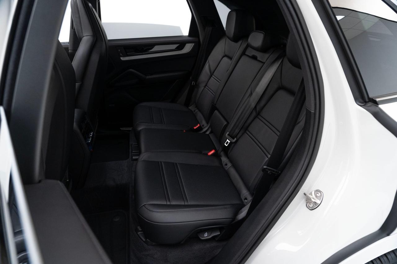 2025 Porsche Cayenne Pompano Beach FL