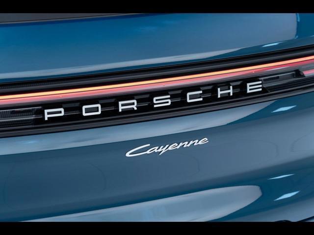 2025 Porsche Cayenne Pompano Beach FL