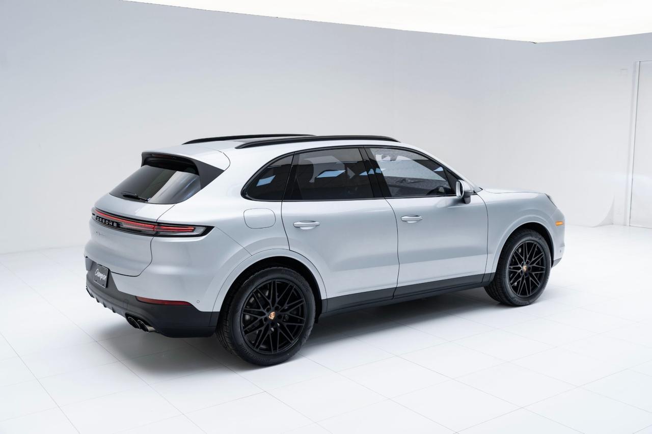 2025 Porsche Cayenne Pompano Beach FL