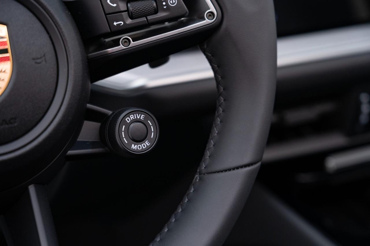 2025 Porsche Cayenne Pompano Beach FL
