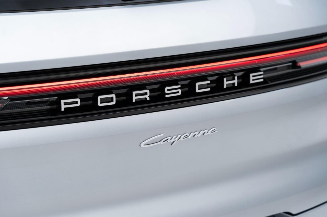 2025 Porsche Cayenne Pompano Beach FL