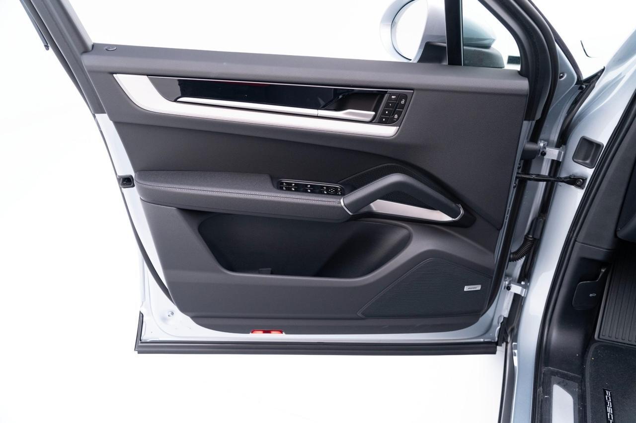 2025 Porsche Cayenne Pompano Beach FL