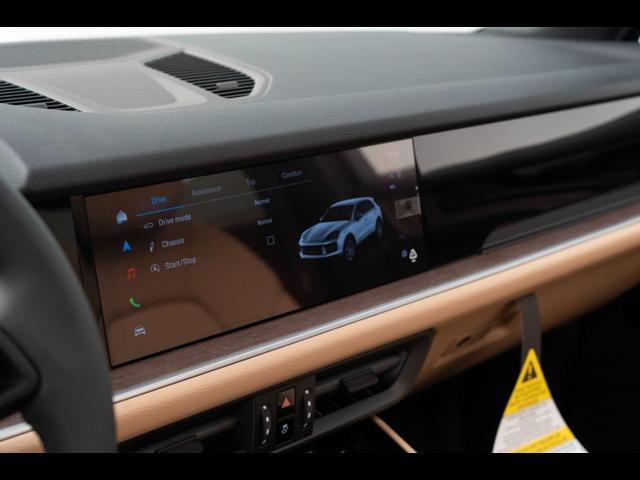 2025 Porsche Cayenne Pompano Beach FL