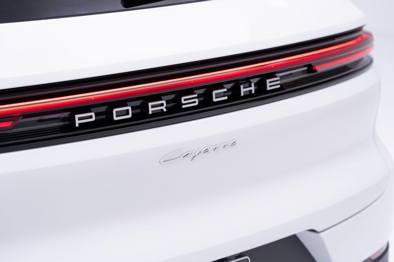 2025 Porsche Cayenne Pompano Beach FL