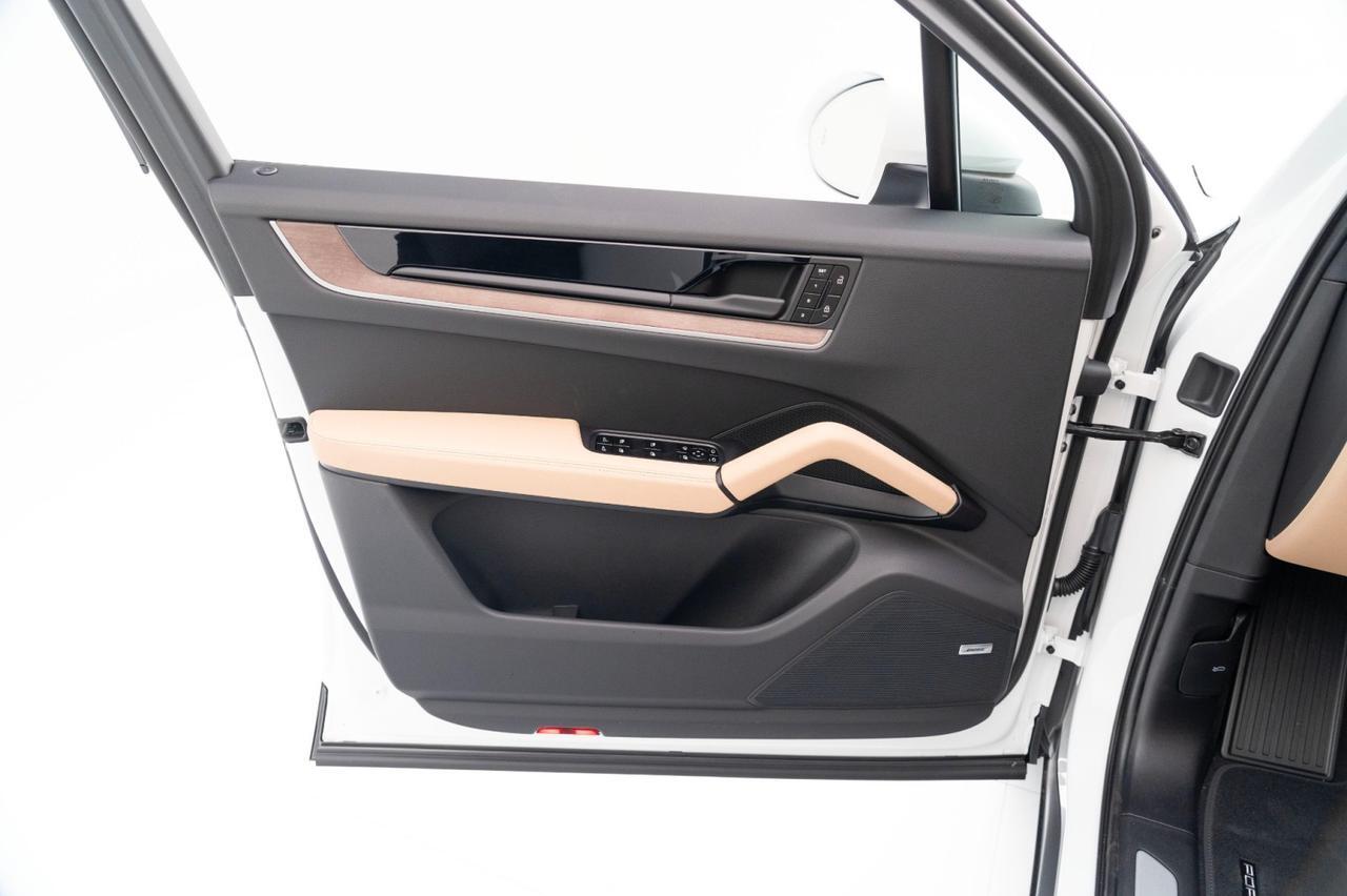 2025 Porsche Cayenne Pompano Beach FL