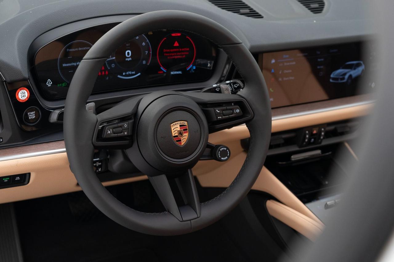 2025 Porsche Cayenne Pompano Beach FL