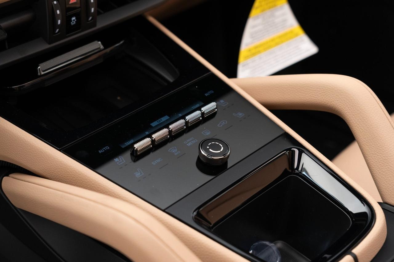 2025 Porsche Cayenne Pompano Beach FL