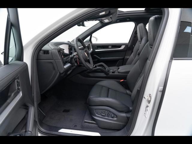 2025 Porsche Cayenne Pompano Beach FL