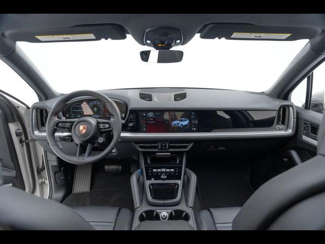 2025 Porsche Cayenne Pompano Beach FL