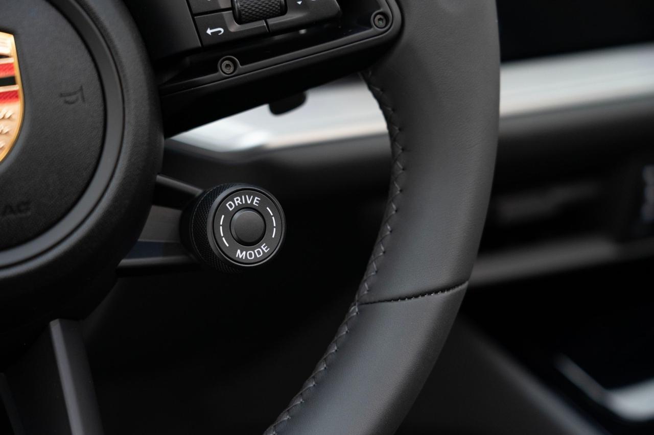 2025 Porsche Cayenne Pompano Beach FL