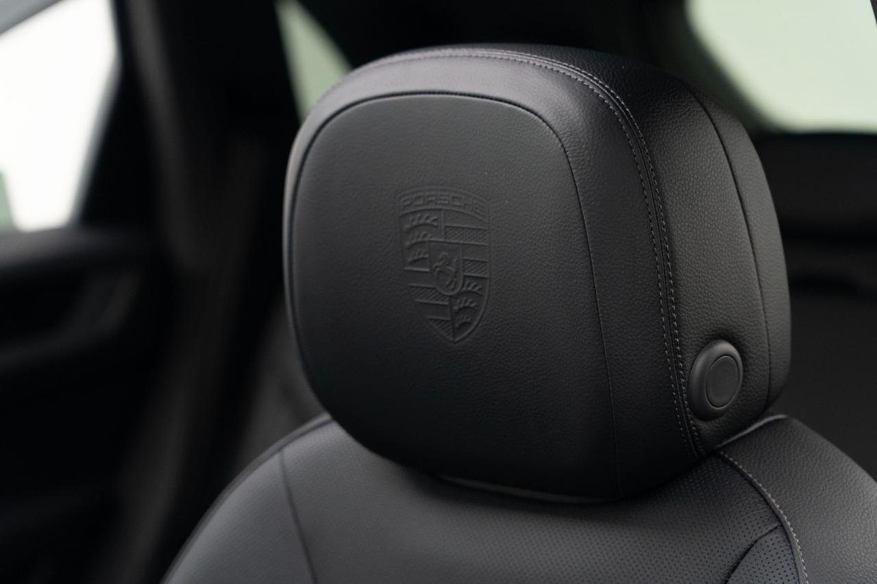2025 Porsche Cayenne Pompano Beach FL