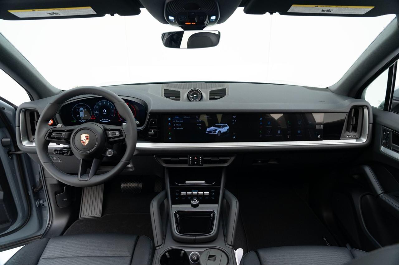 2025 Porsche Cayenne Pompano Beach FL