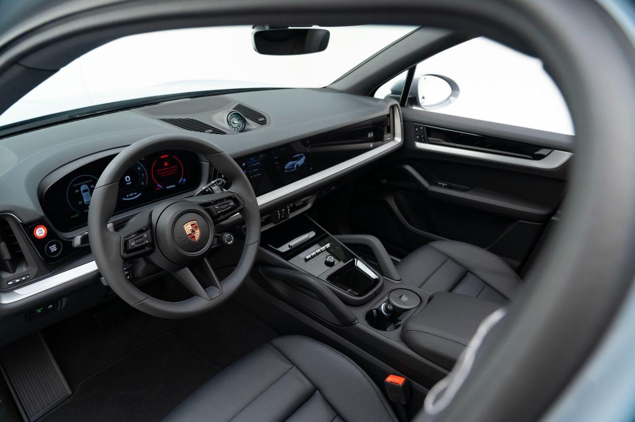 2025 Porsche Cayenne Pompano Beach FL