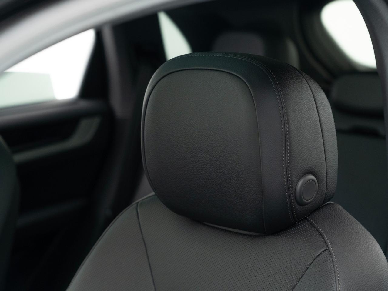 2025 Porsche Cayenne Pompano Beach FL