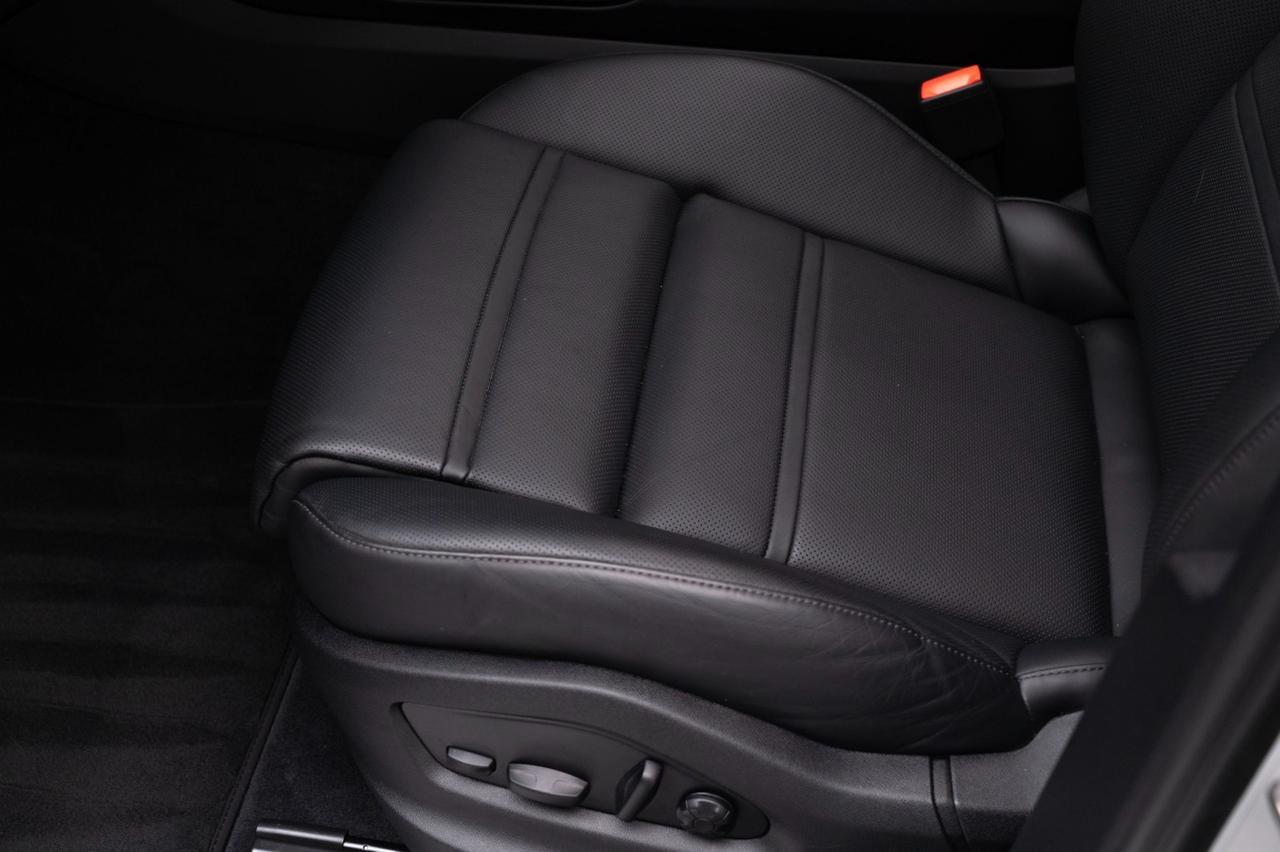 2025 Porsche Cayenne Pompano Beach FL
