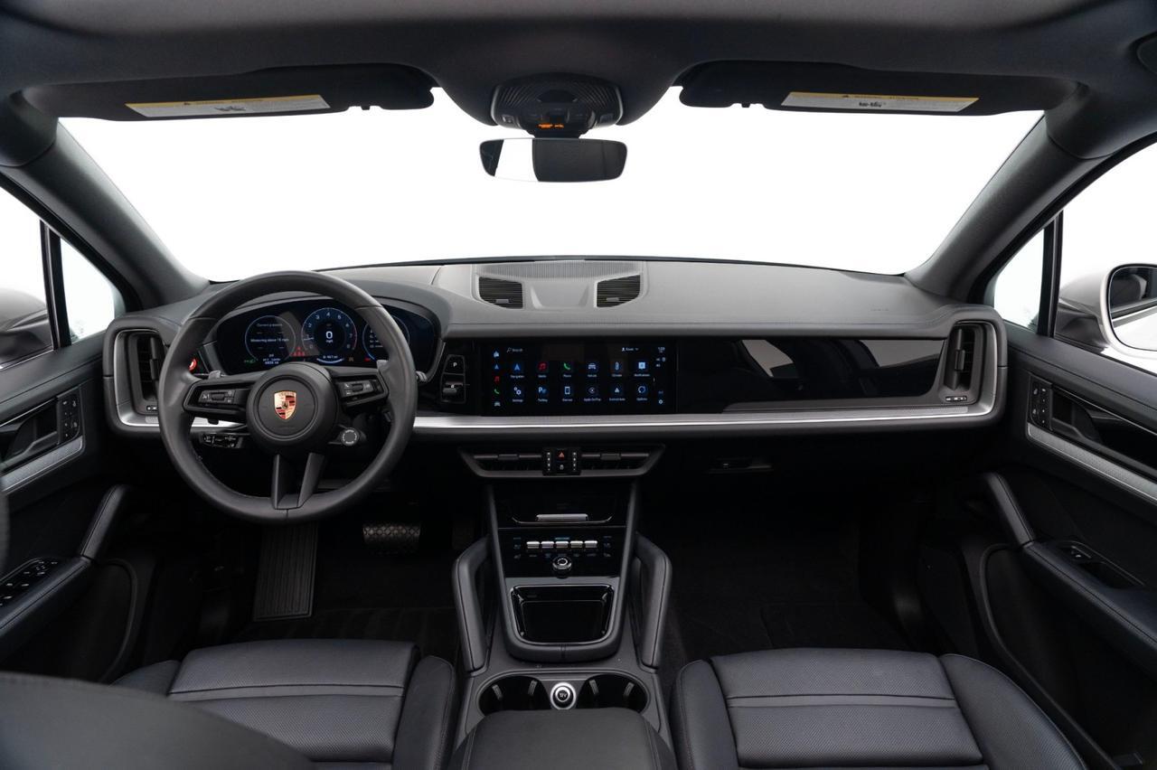 2025 Porsche Cayenne Pompano Beach FL