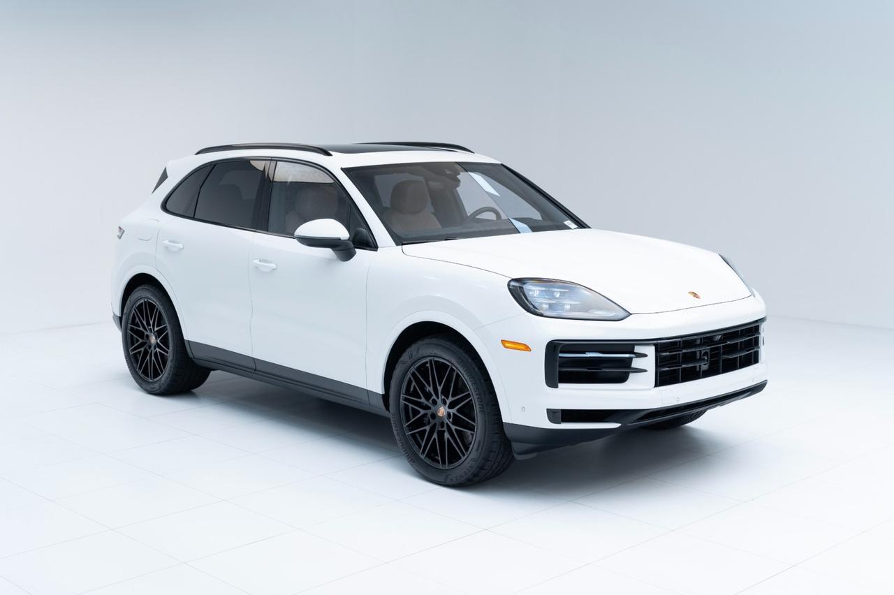 New 2025 Porsche Cayenne in Pompano Beach FL
