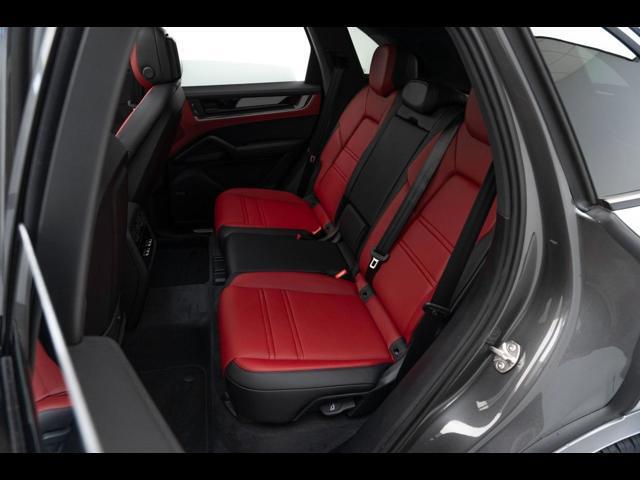 2025 Porsche Cayenne Pompano Beach FL