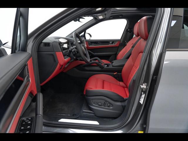 2025 Porsche Cayenne Pompano Beach FL