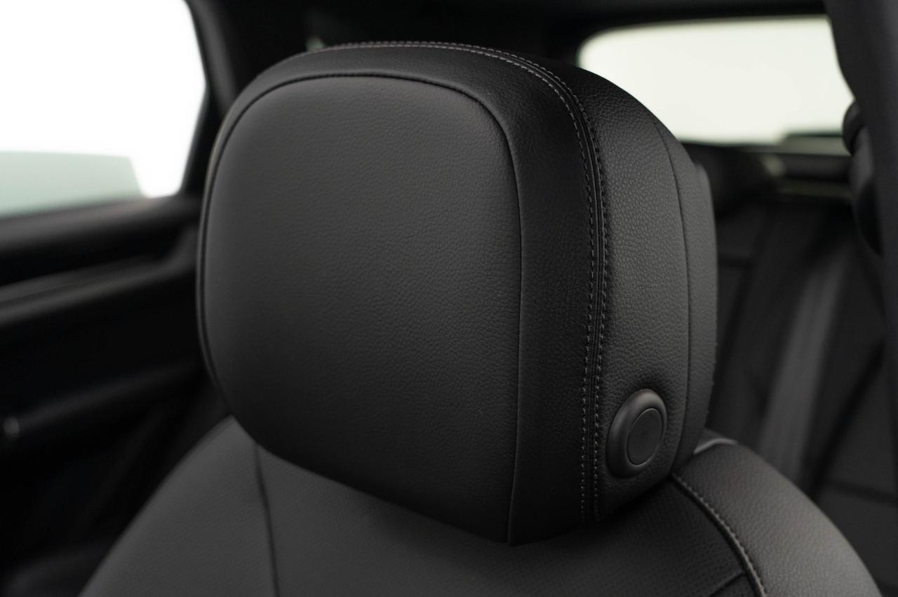 2025 Porsche Cayenne Pompano Beach FL