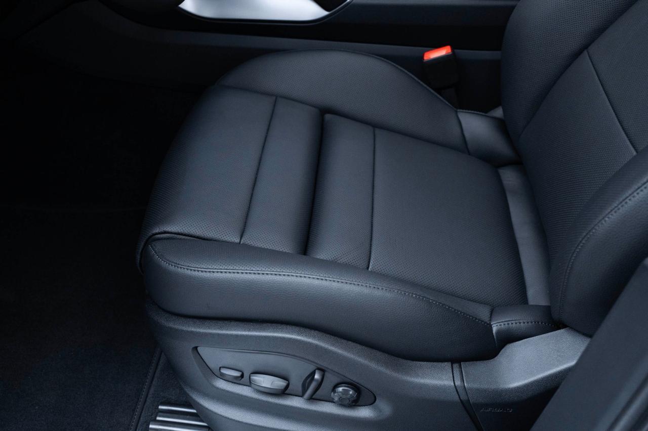 2025 Porsche Cayenne Pompano Beach FL